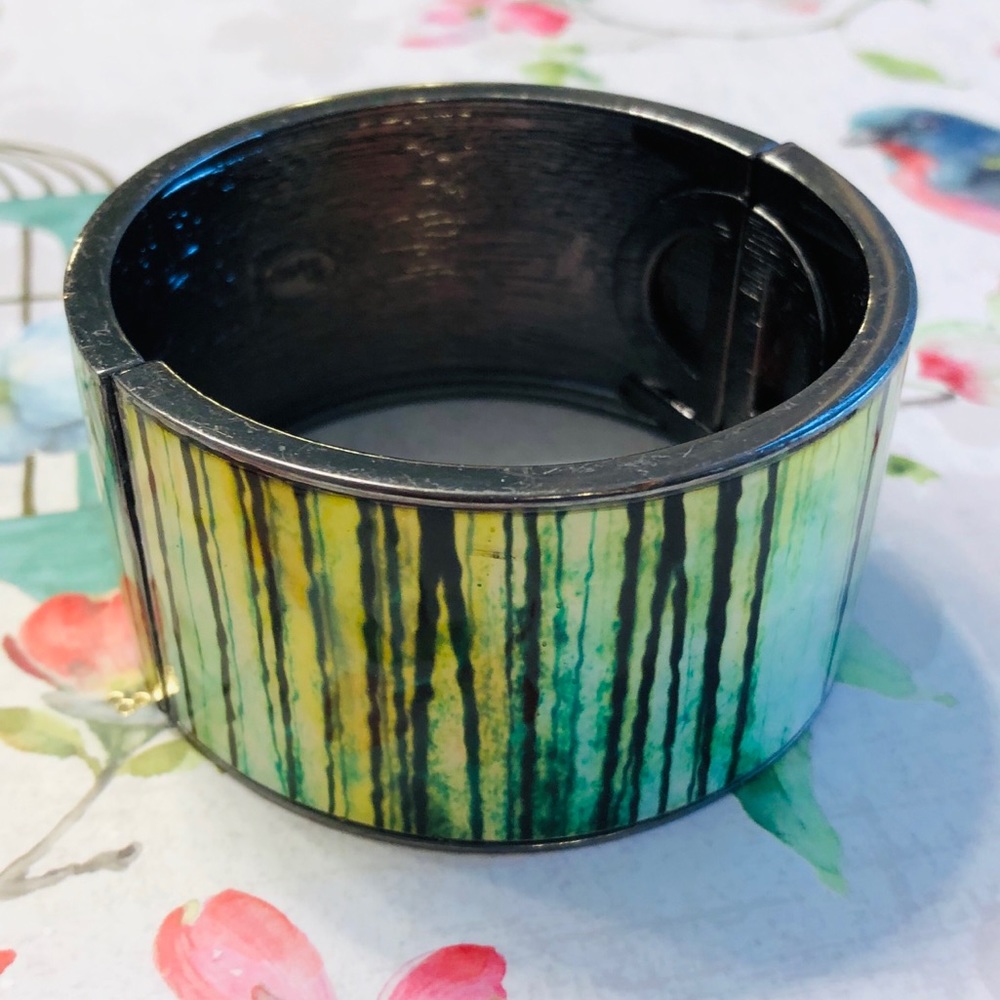Lia Sophia Bangle Bracelet